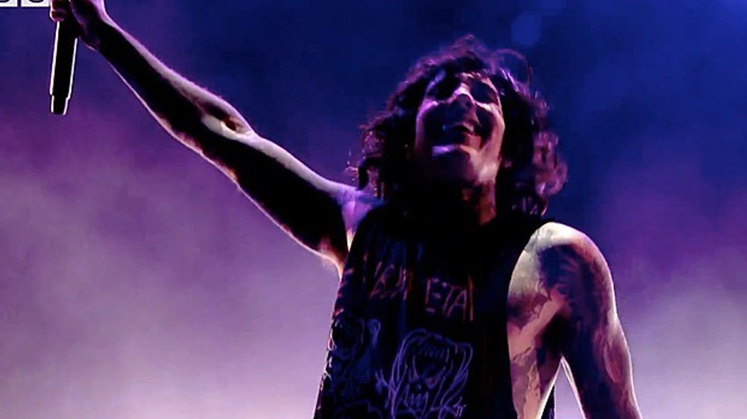 Bring Me The Horizon perform 