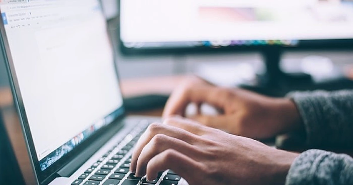 WHAT IS THE LONGEST WIKIPEDIA ARTICLE R WIKIPEDIA visual data 3