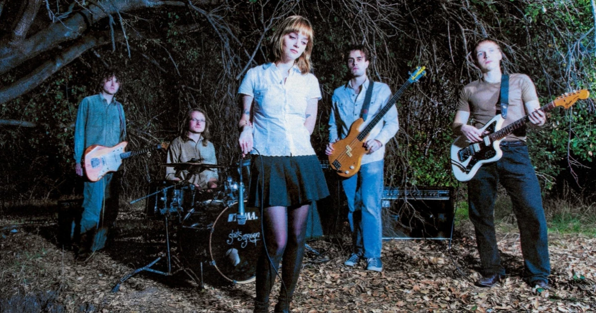 Watch she’s green perform in a gloomy forest on “mettle”