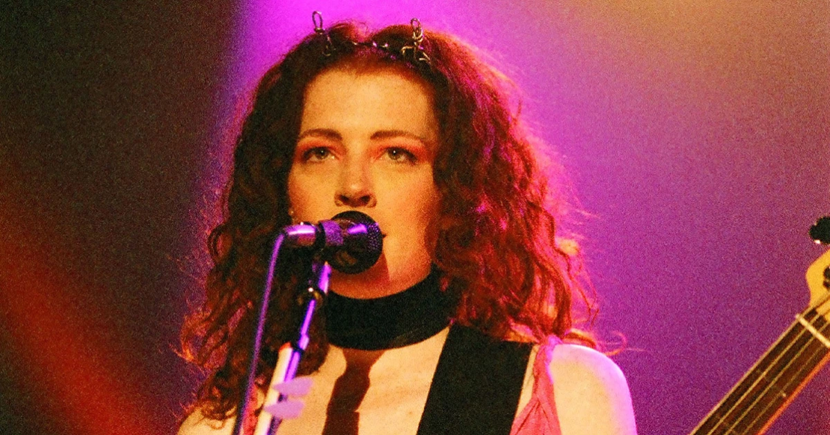 Melissa Auf der Maur’s ’90s memoir revisits the magic of analog