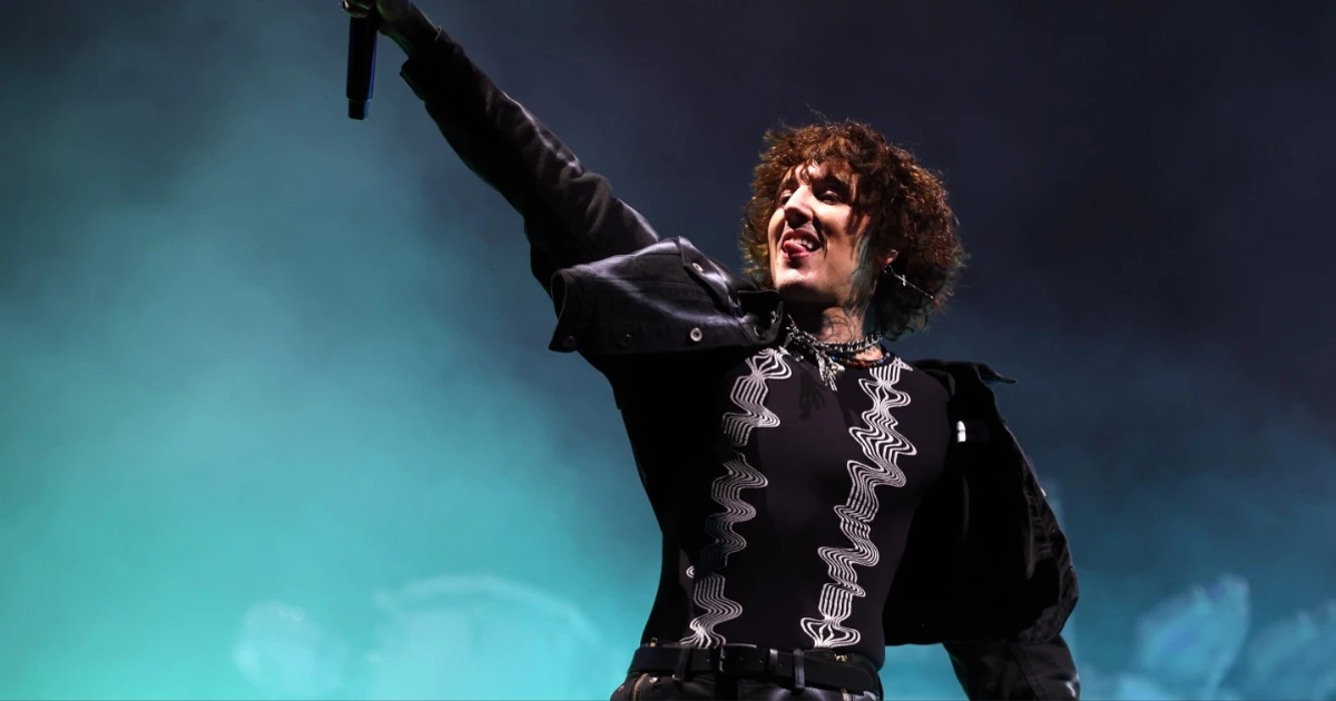Watch Oli Sykes do vocals for Bring Me the Horizon’s Count Your Blessings rerecord