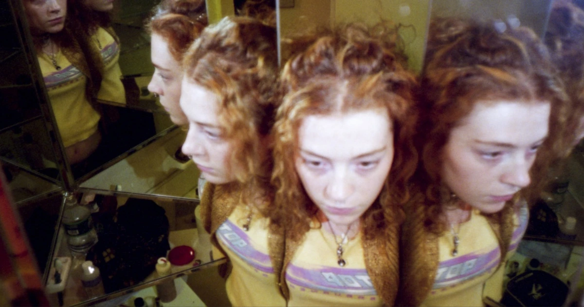 Melissa Auf der Maur announces BASS WOMB BOMB soundtrack