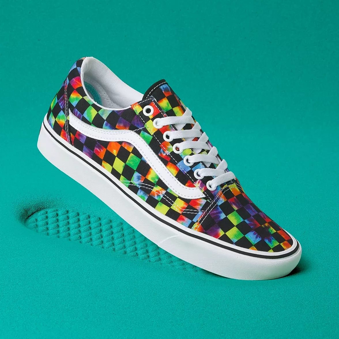 Vans Multicolor Tie-Dye Checkerboard Lace-Up Sneakers Vans Unisex RAINBOW Tie Dye Gender Inclusive M 7/WM 8.5  main image 3