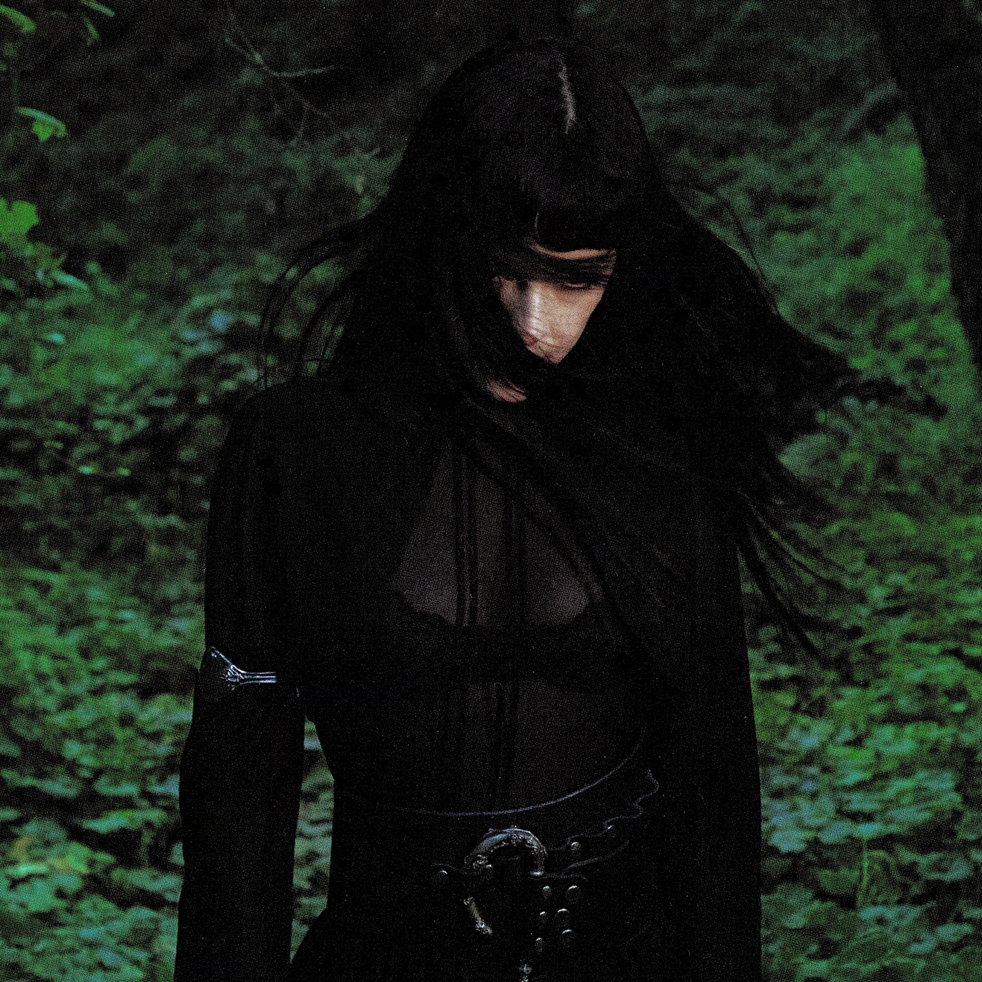María Zardoya announces first album as Not for Radio