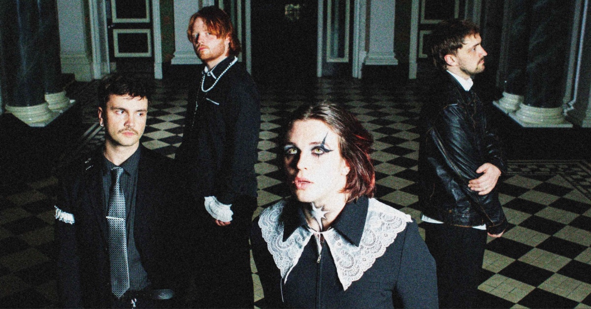Static Dress cope with grief on “…hospice”